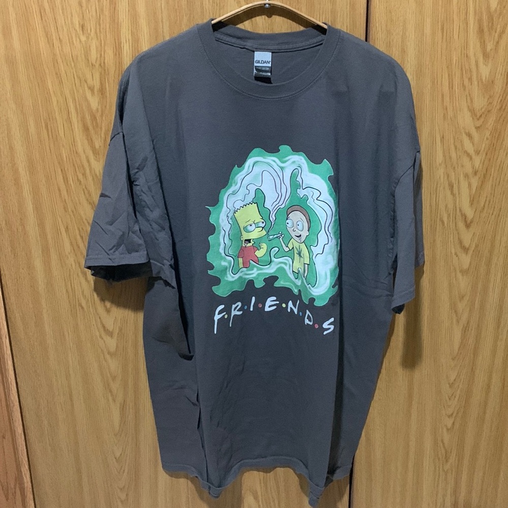 “Friends” T shirt Size 2xl